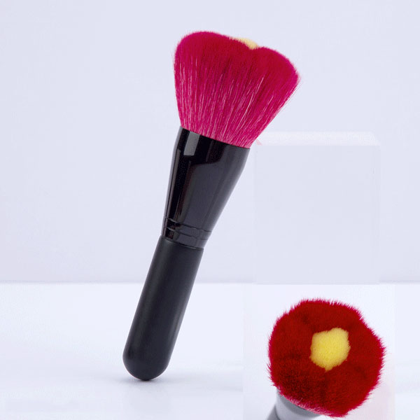 Blush Makeup Brush